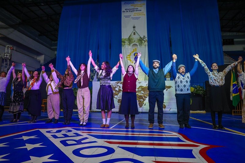 Imagem de Destaque para Mãe Peregrina de Schoenstatt - de Santa Maria para o mundo